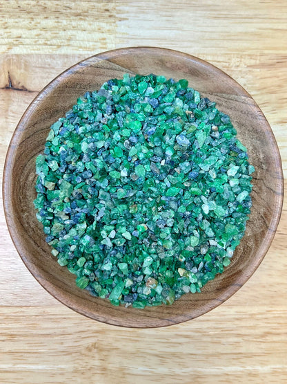 Crushed Tsavorite Garnet - Premium - Purple Door Alchemy